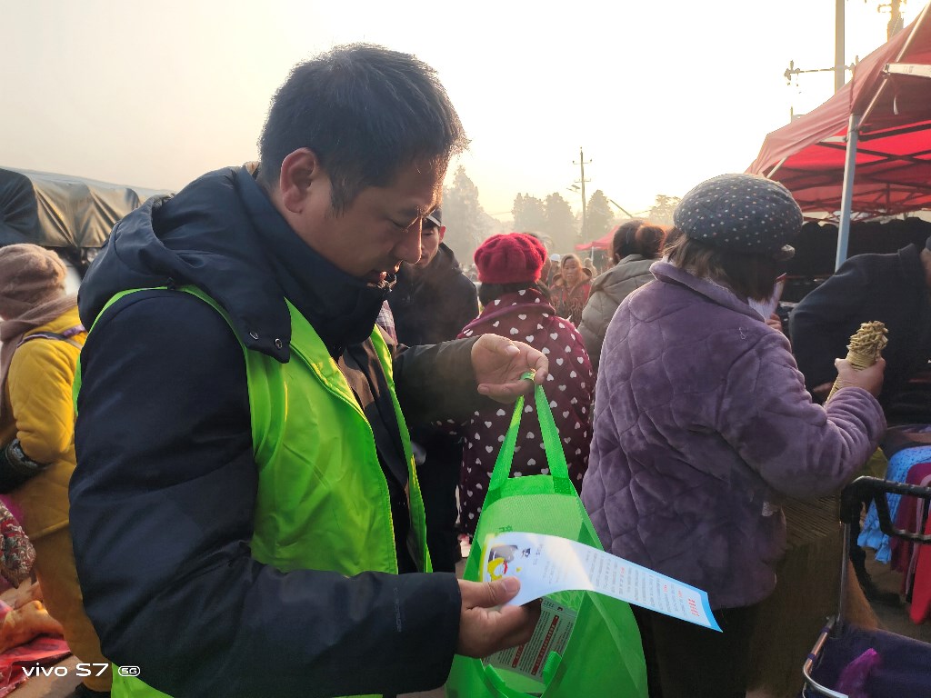 9bdb5e3972d44dc6908b7d1f6e807fe