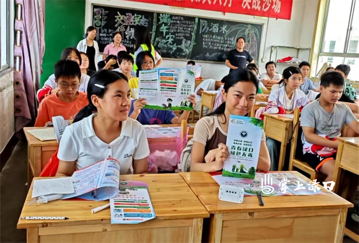 999999999.png 999999999.png